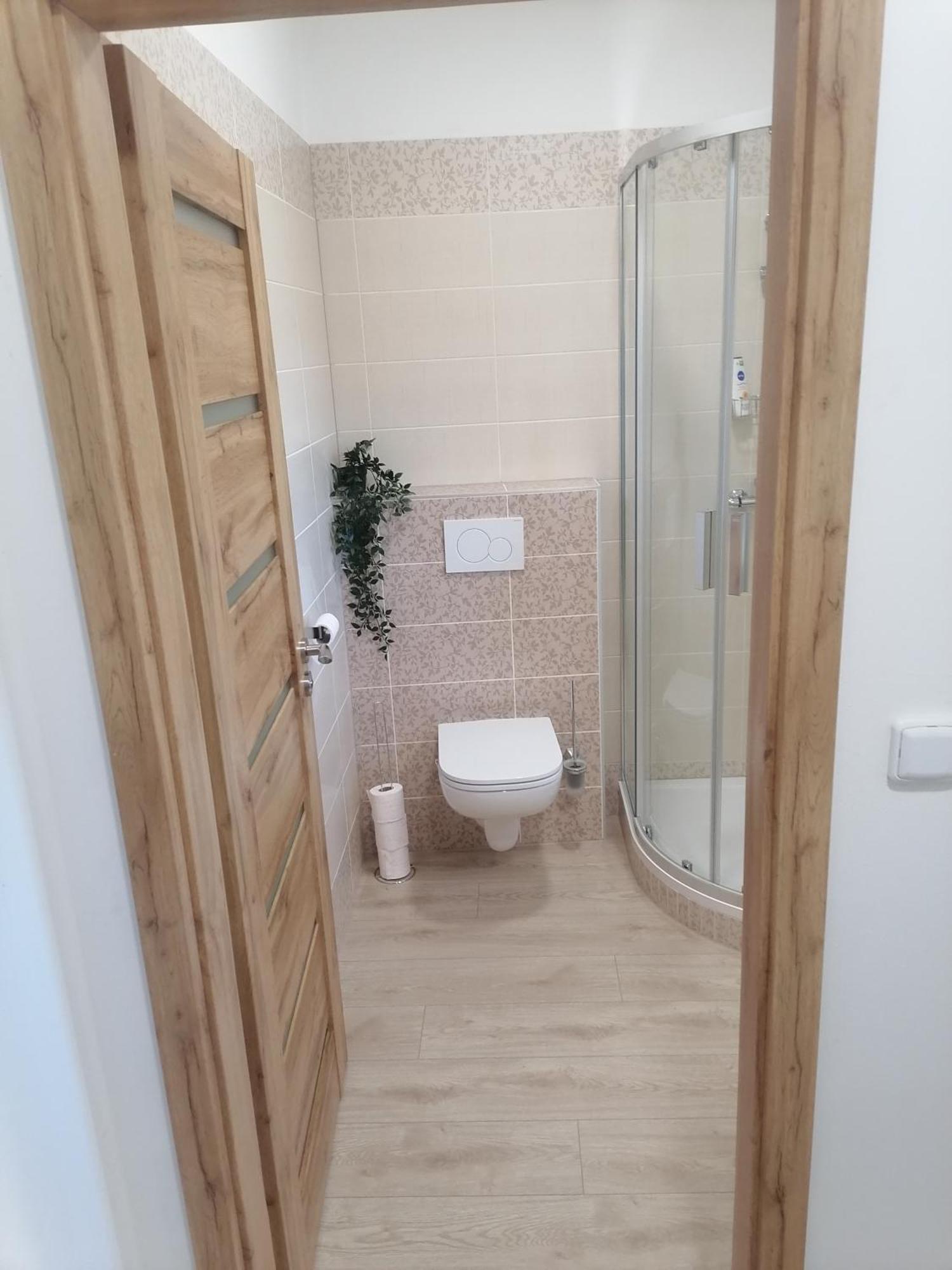 Vino Andrusiow Apartment Зноймо Екстериор снимка