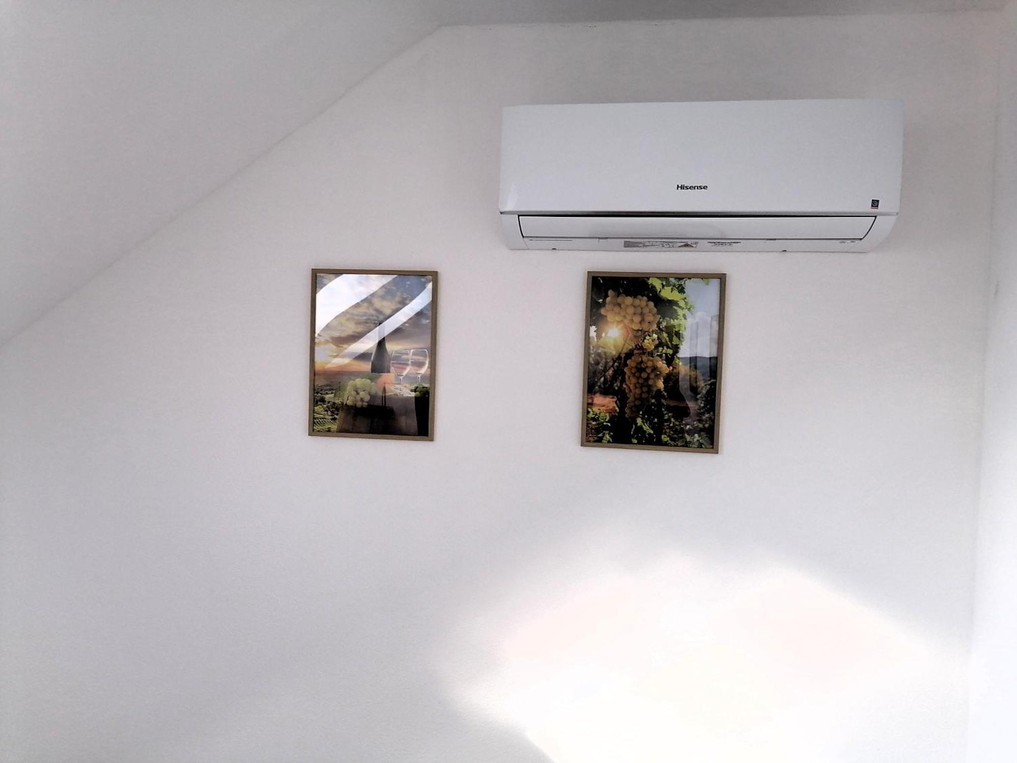 Vino Andrusiow Apartment Зноймо Екстериор снимка